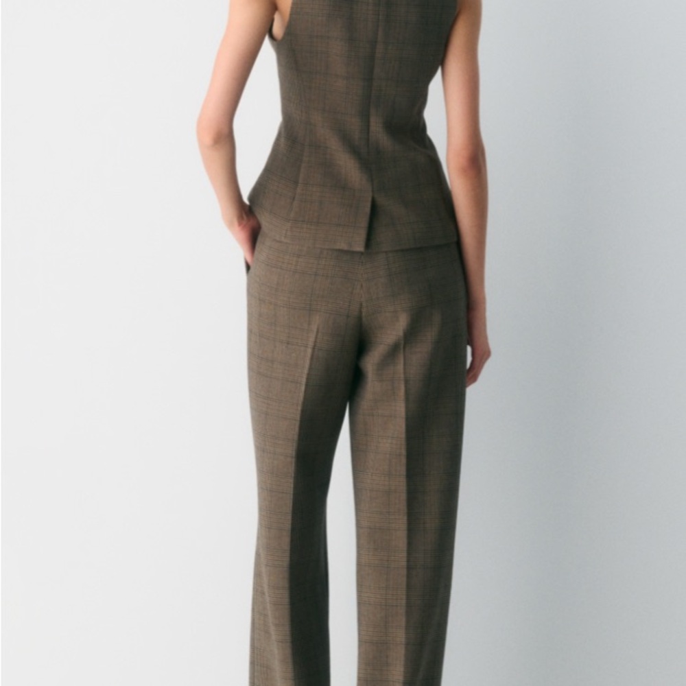 Aritzia Babaton Bellevue Tyson check Brown Plaid Women's Top size 0 NWT - Picture 6 of 7